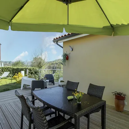 بيت للعطل Le Geai Des Chenes